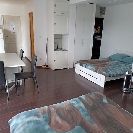 Studio Independant 40M² Avec Jardin Prive Hauteville Lompnes Bagian luar foto